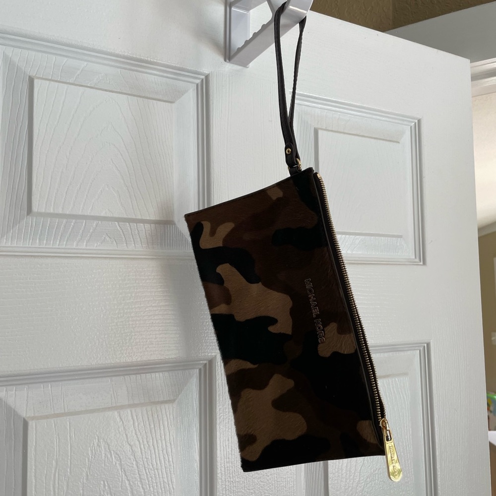 Michael Kors camo calfskin wristlet/clutch